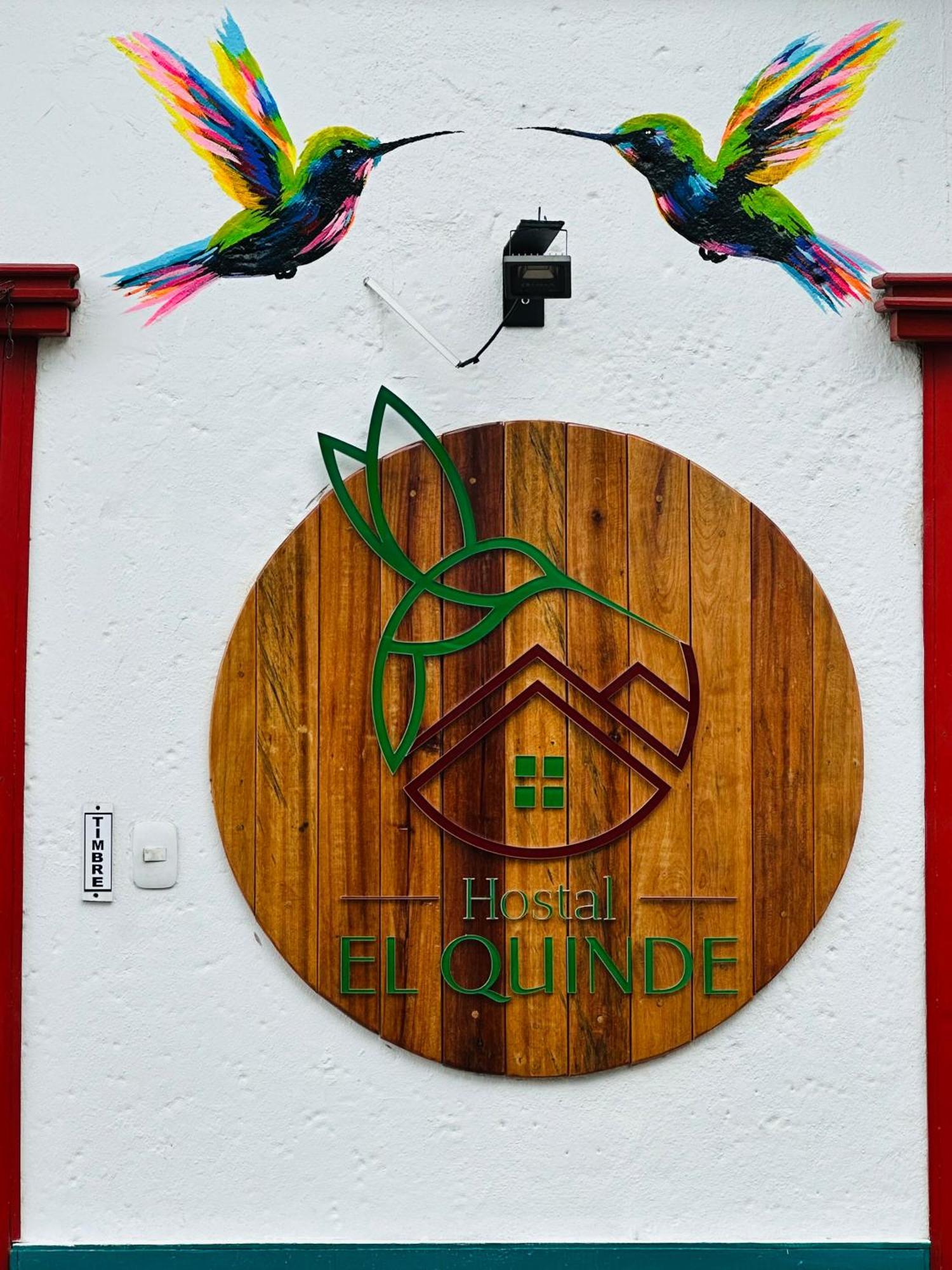 Hostal El Quinde サレント エクステリア 写真