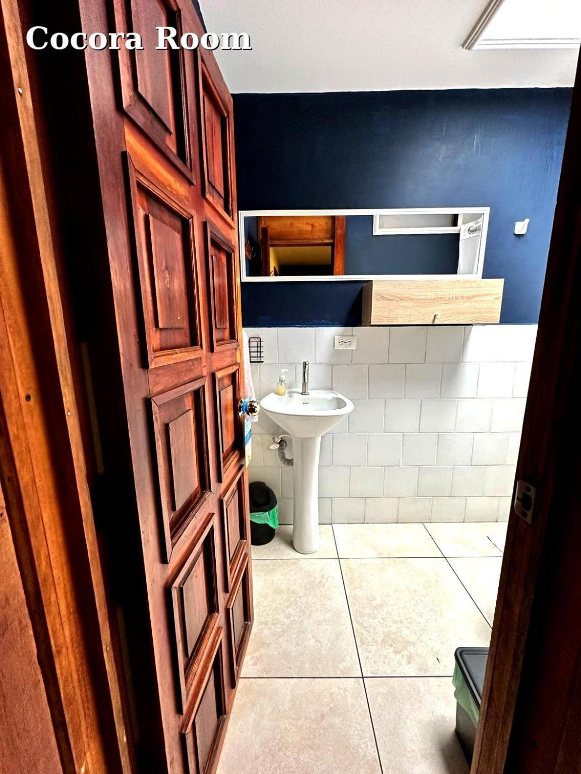 Hostal El Quinde サレント エクステリア 写真